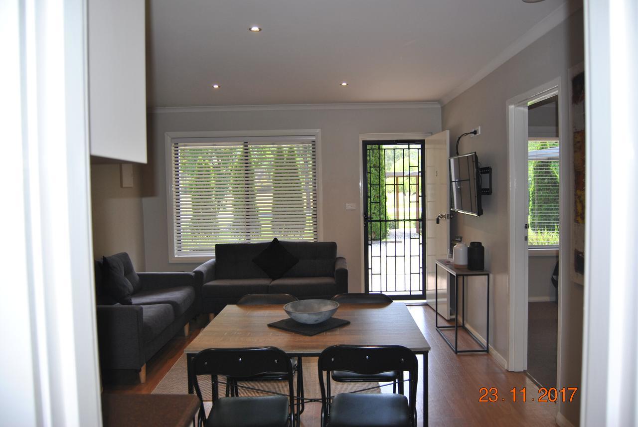 Grevillea Gardens Apartment 3 브라이트 외부 사진